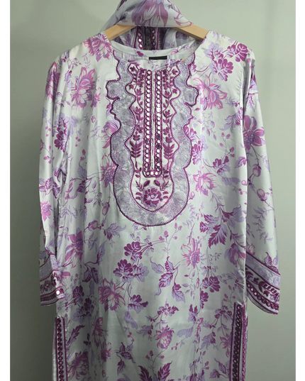 Soft silk party wear suit with chiffon dupatta