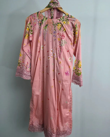 Floral pink 3-piece lawn suit with chiffon dupatta